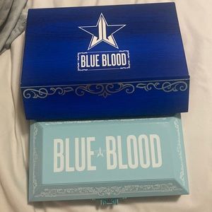 Jeffree Star Cosmetics Blue Blood Eyeshadow palette